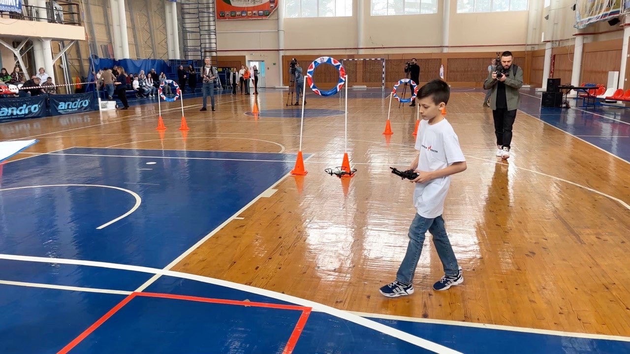 DRON RACING.